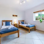 Casa Verdeira * Raposeira (Faro)